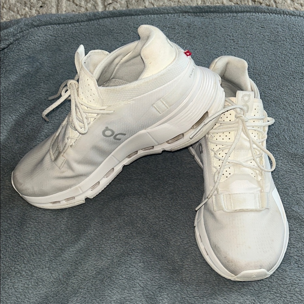 White OnCloud cloudnova 2